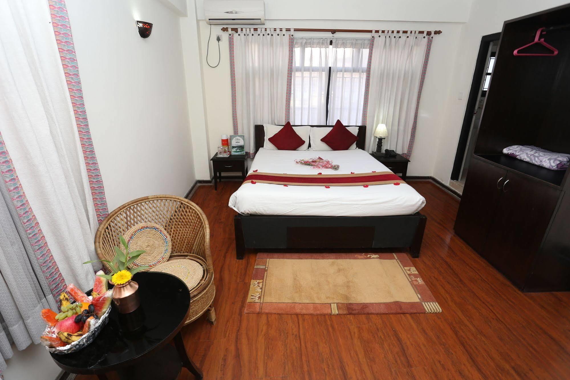 Thamel Eco Resort Katmandou Extérieur photo