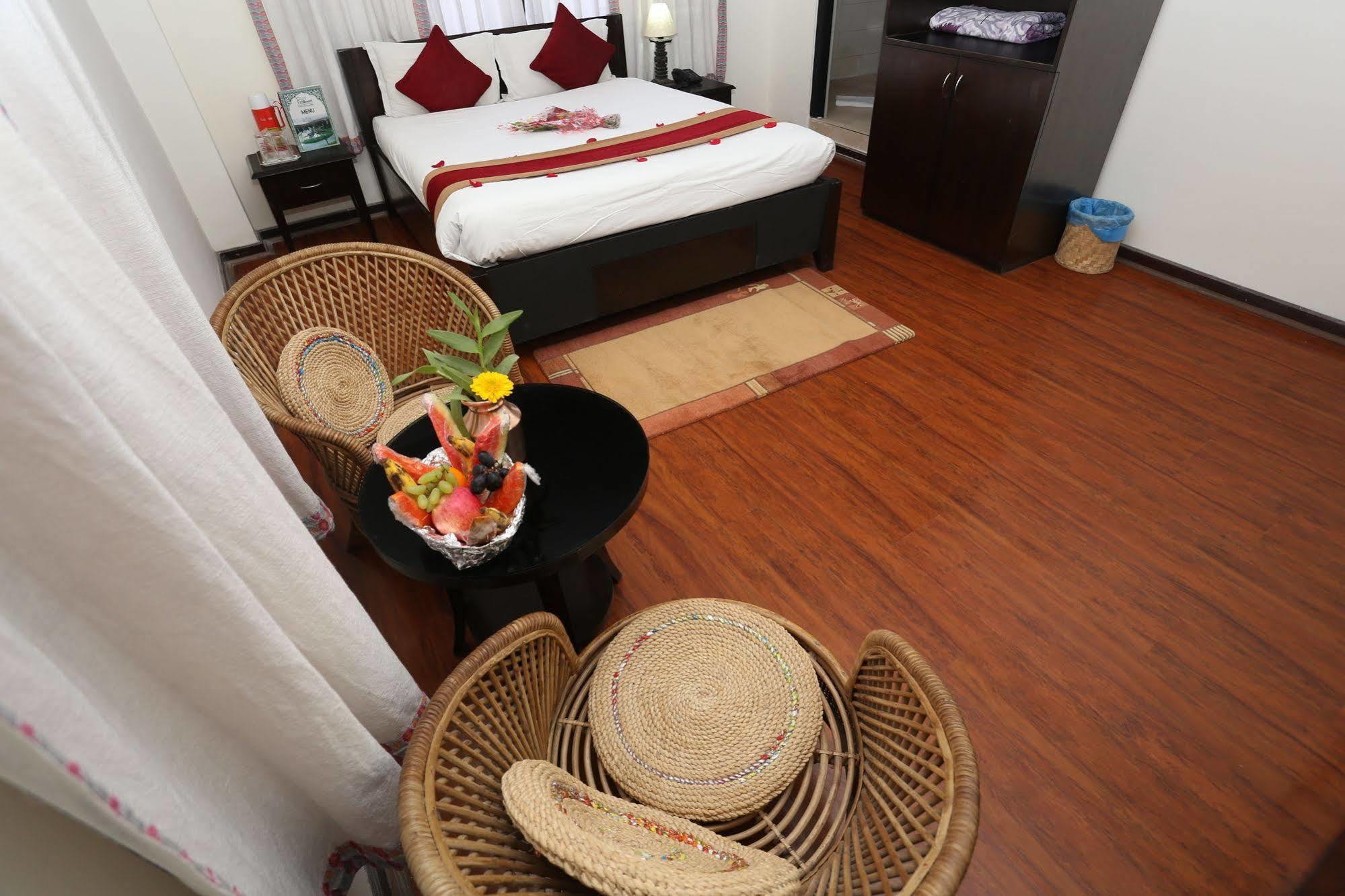 Thamel Eco Resort Katmandou Extérieur photo